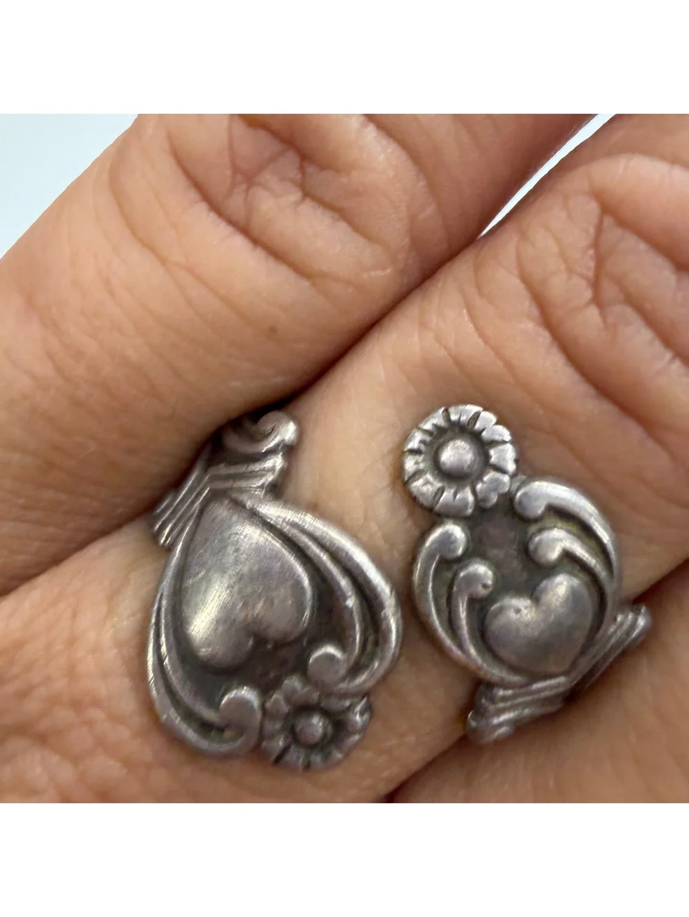 Avon Sterling filigree heart detail bypass ring size 8.5 vintage 60s